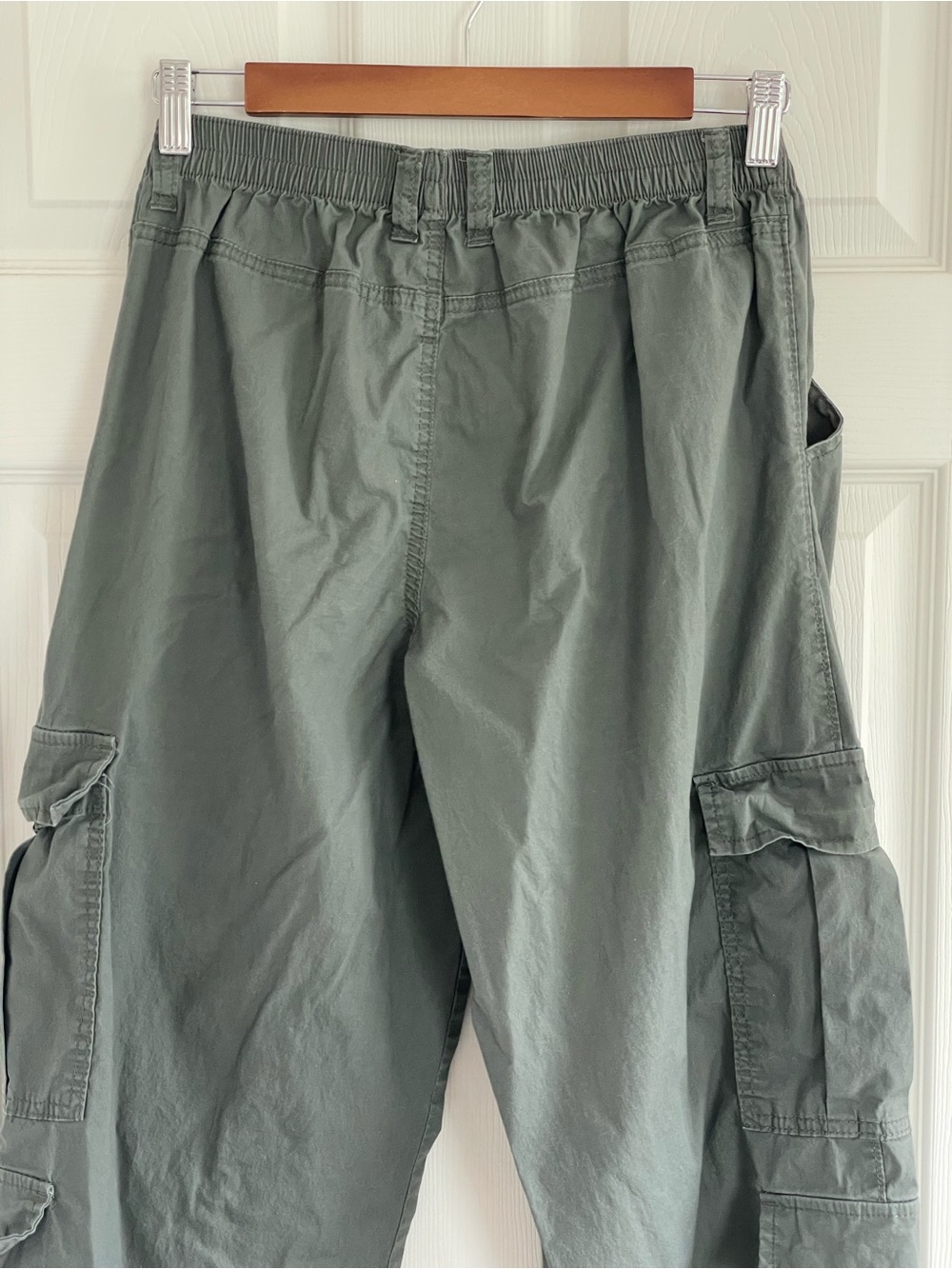Vanilla Star Olive Green Cargo Pants Utility Parachute Wide Leg Size M Army Y2K - Picture 8 of 8